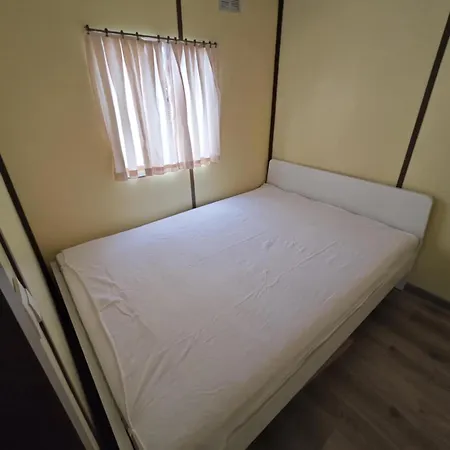 Caravan Hereumond Cugnon