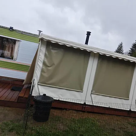 Caravan Hereumond Campsite