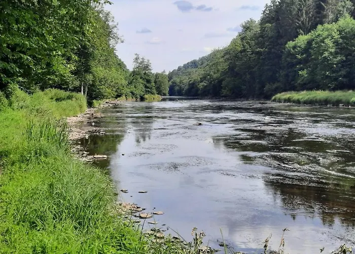 Caravan Hereumond Cugnon